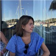 Étudiante en terminale au lycée victor duruy. Je propose de donner des cours de français à votre enfant
